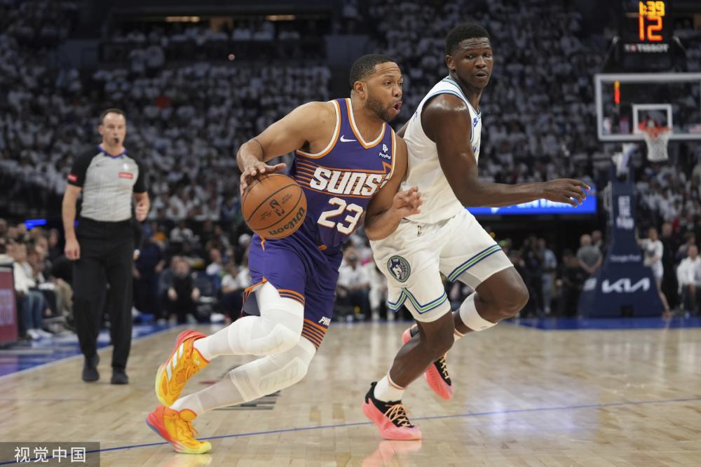 多方面因素 多方面因素