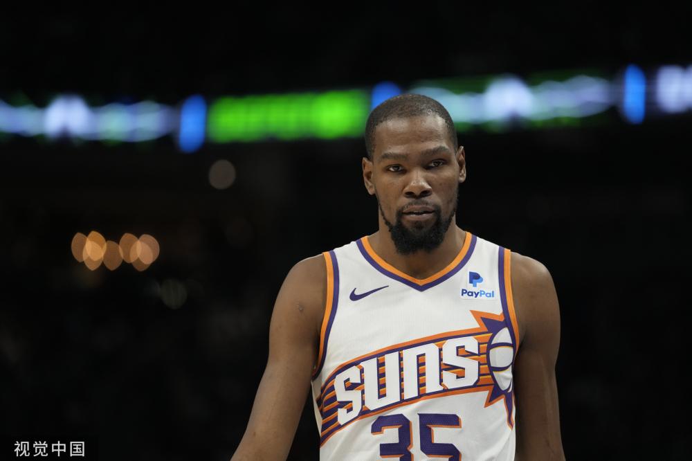 向他提出温 向他提出温