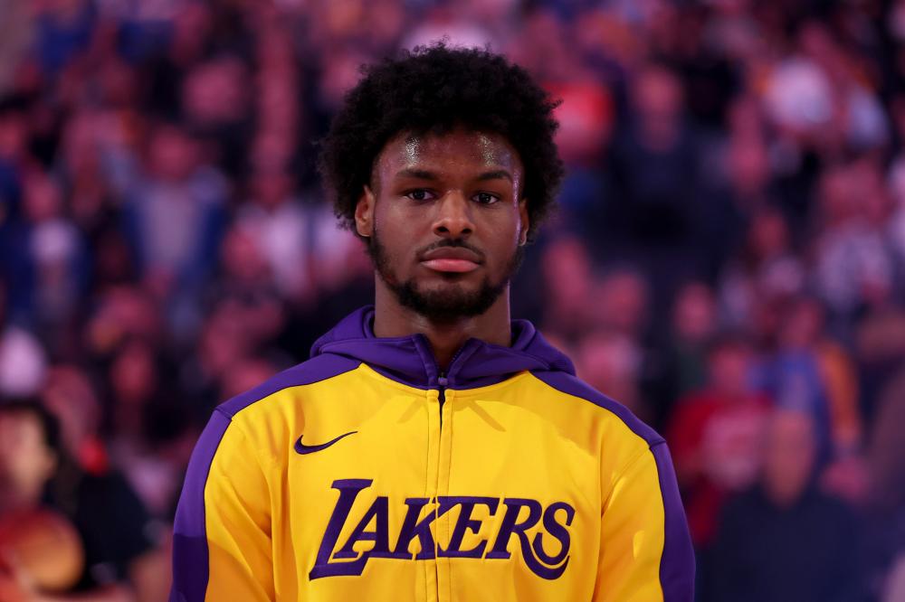 逼迫我们在 逼迫我们在