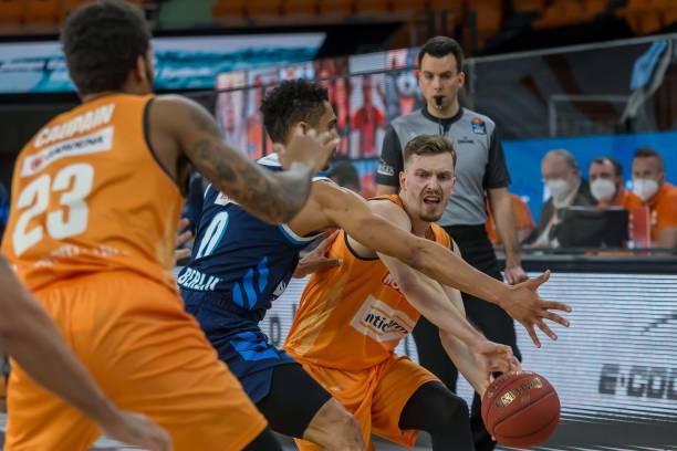 中国队不断 中国队不断